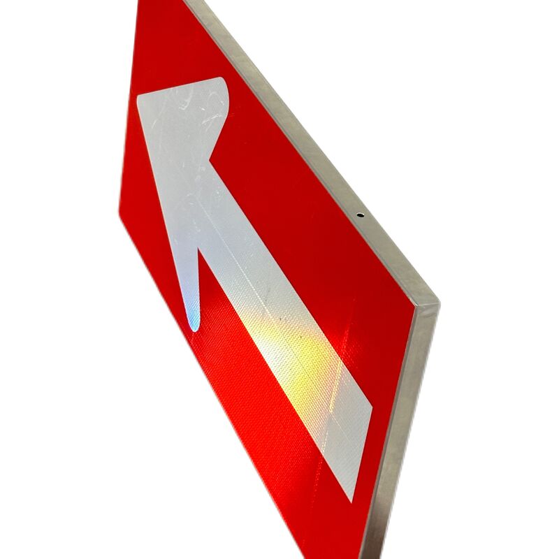 Papan Panah Film Reflektif 3M L400*W280*H2.0mm Dapat Disesuaikan untuk Keselamatan Jalan