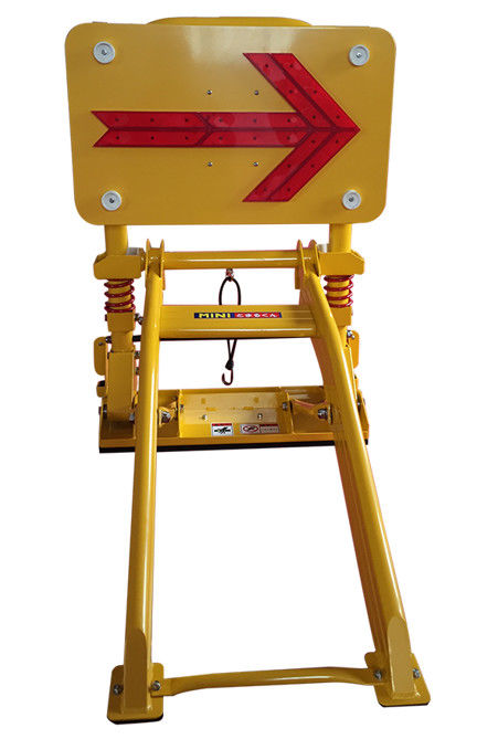 20kg 1040mm Tinggi Desain Lipat Penghalang Kerja Jalan Penghalang Tabrakan Portable untuk Keamanan Konstruksi
