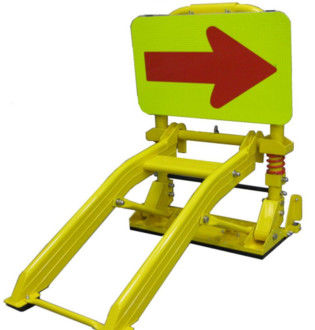 Barikade Portabel Kendaraan Lebar 660mm yang Dapat Dilipat dengan Penyemprotan Elektrostatis untuk Zona Konstruksi